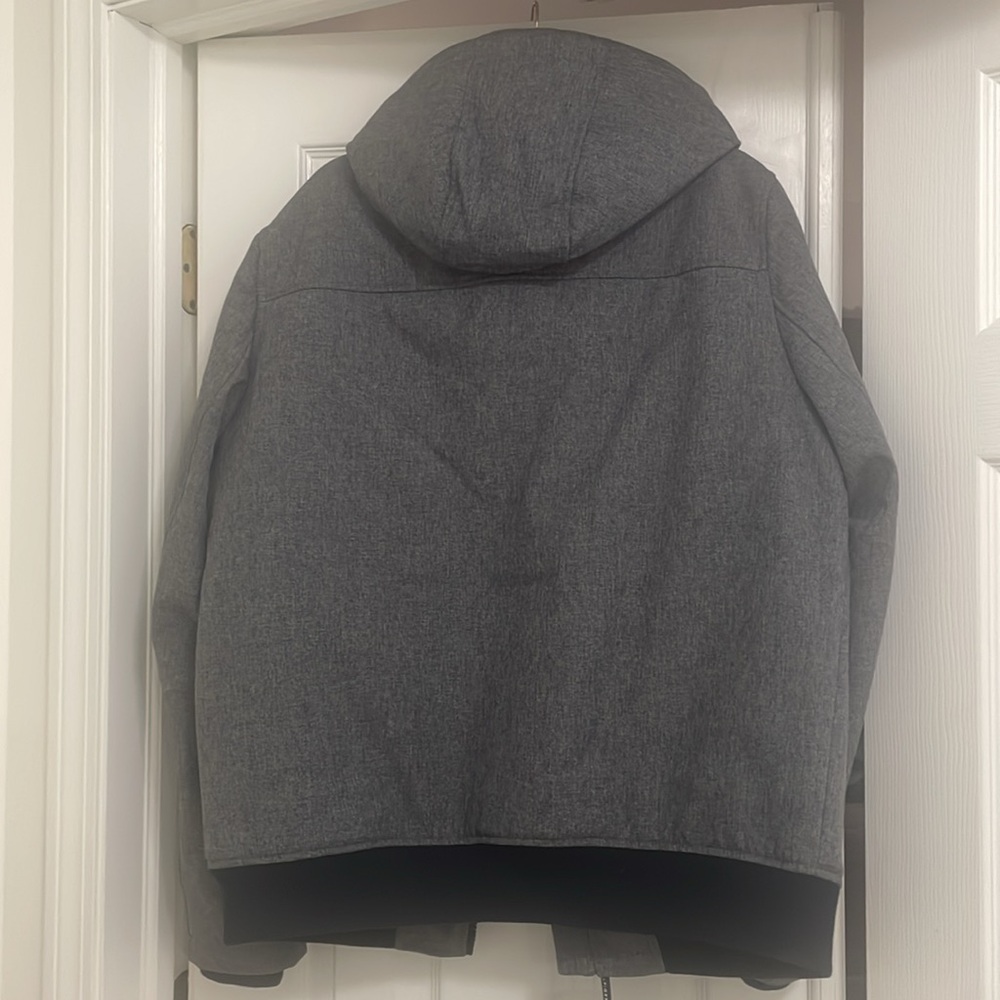 COPY - Men’s Tommy Hilfiger coat - Picture 5 of 8
